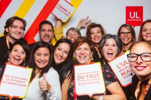 Diplômés de l'Université Laval fêtant leur retrouvailles